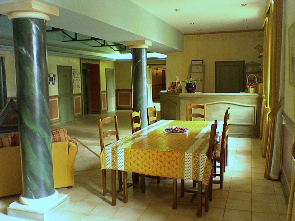 Appartement Chateau Des Gipieres 몽트브륀-레-뱅 외부 사진